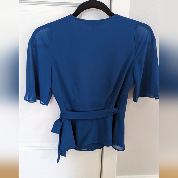 Banana Republic blue wrap blouse XXSP - Picture 2 of 5